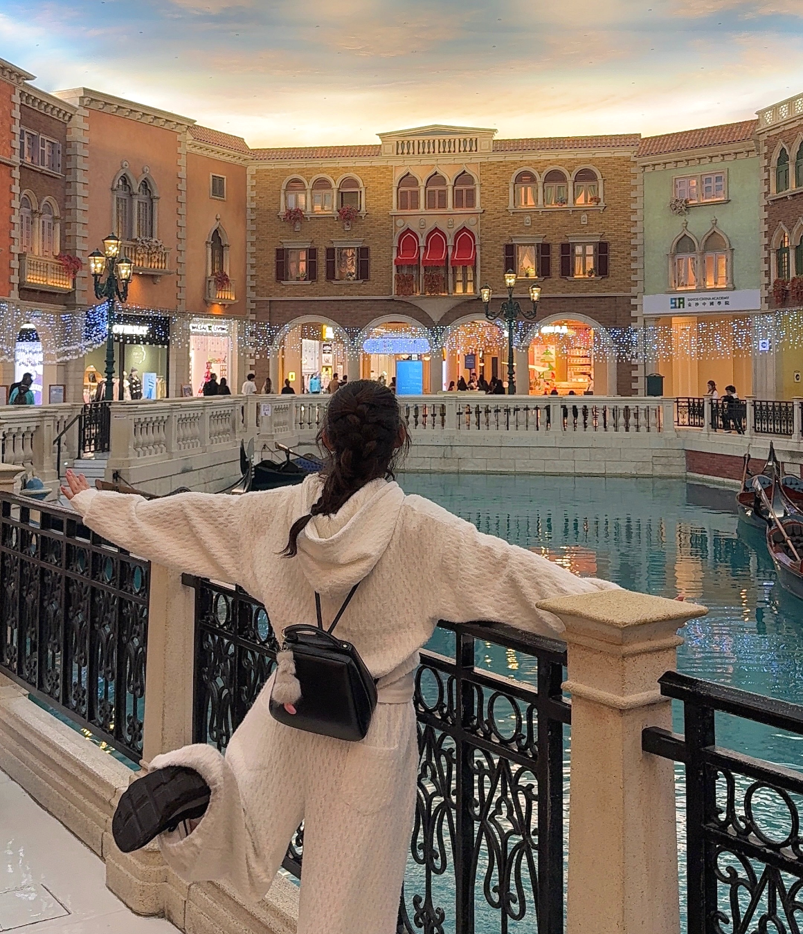 마카오의 밤은 영화가 된다, 영화같은 3박 4일